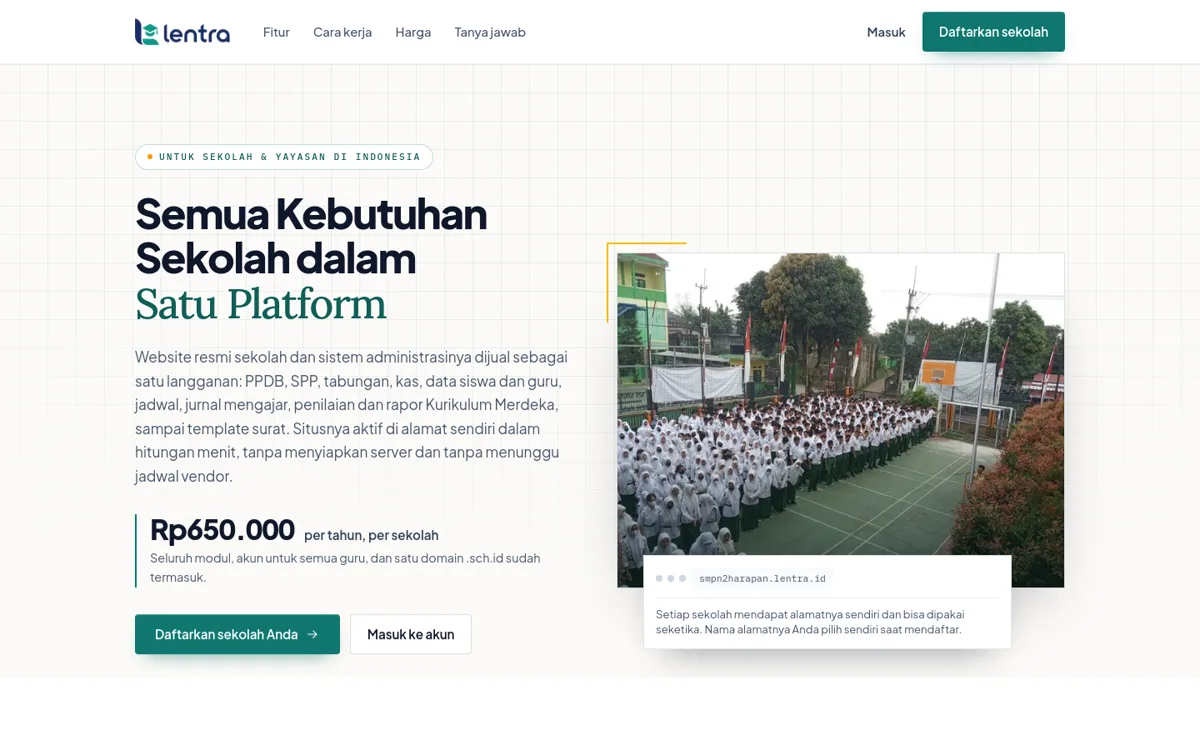 Halaman utama Lentra, platform website dan aplikasi sekolah multi-tenant